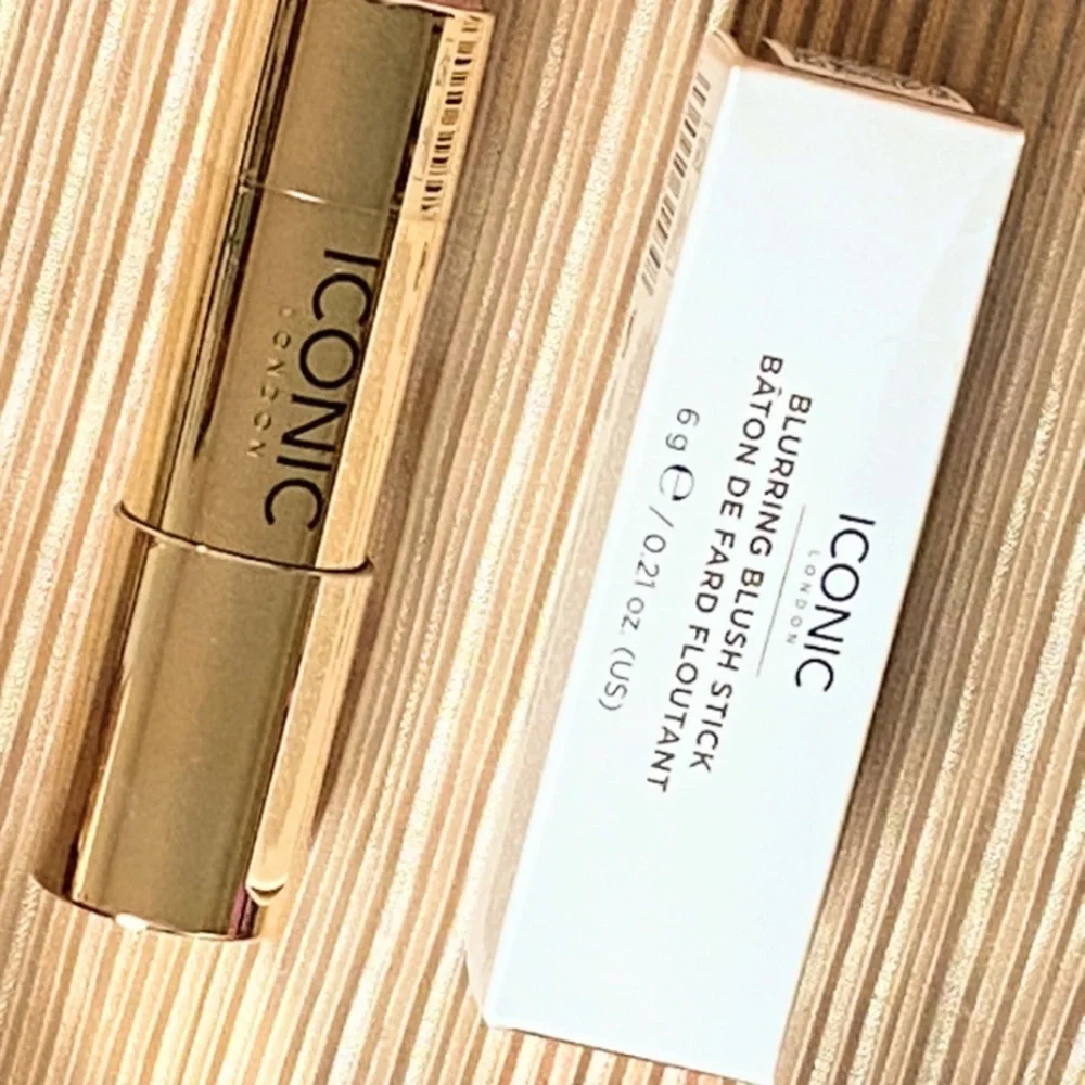 ICONIC LONDON Blurring Blush Stick Cosmo 0.21 oz Full Size